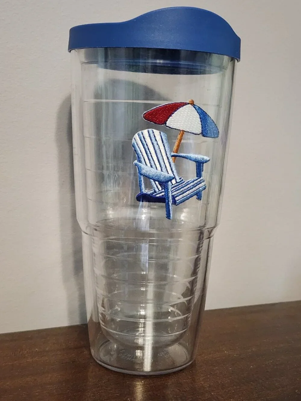 Colorful Patchwork Beach Chair and Umbrella Tervis Tumbler 24oz Used